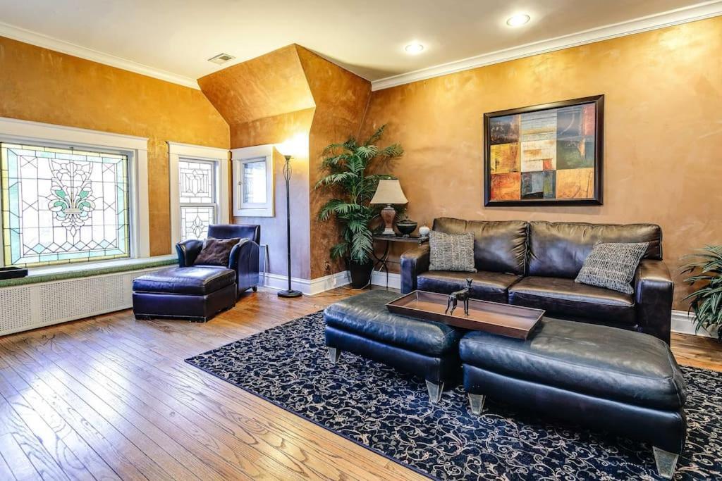 Historic And Unique Brownstone In Gold Coast - Downtown - 3 Daire Chicago Dış mekan fotoğraf